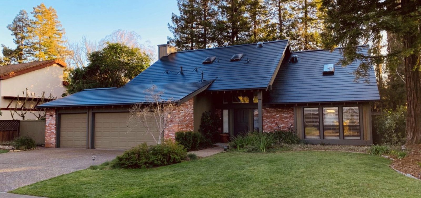 Tesla To Soon Announce Solar Roof Tile Expansion In Europe And China 