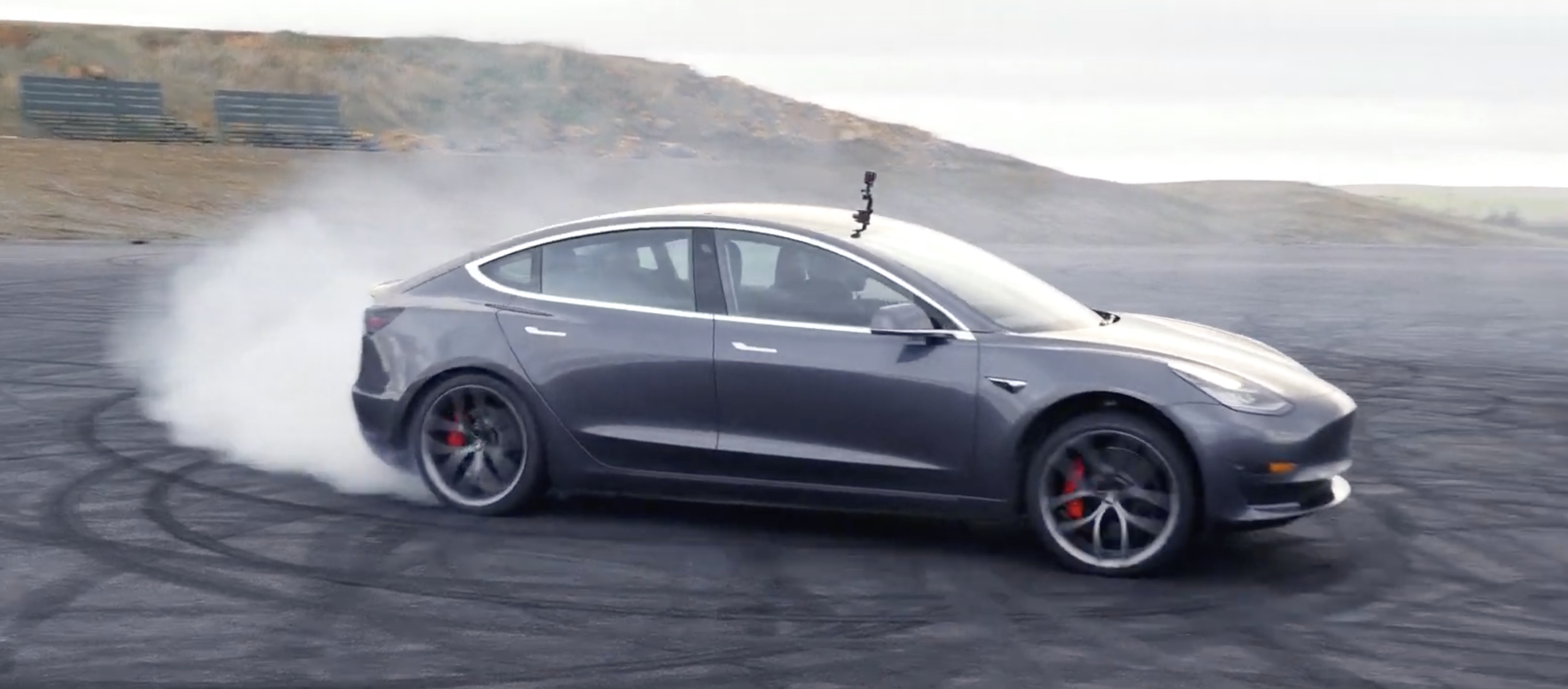 Tesla Launches 5 500 Model 3 Track Package With New Wheels Brakes And More Electrek