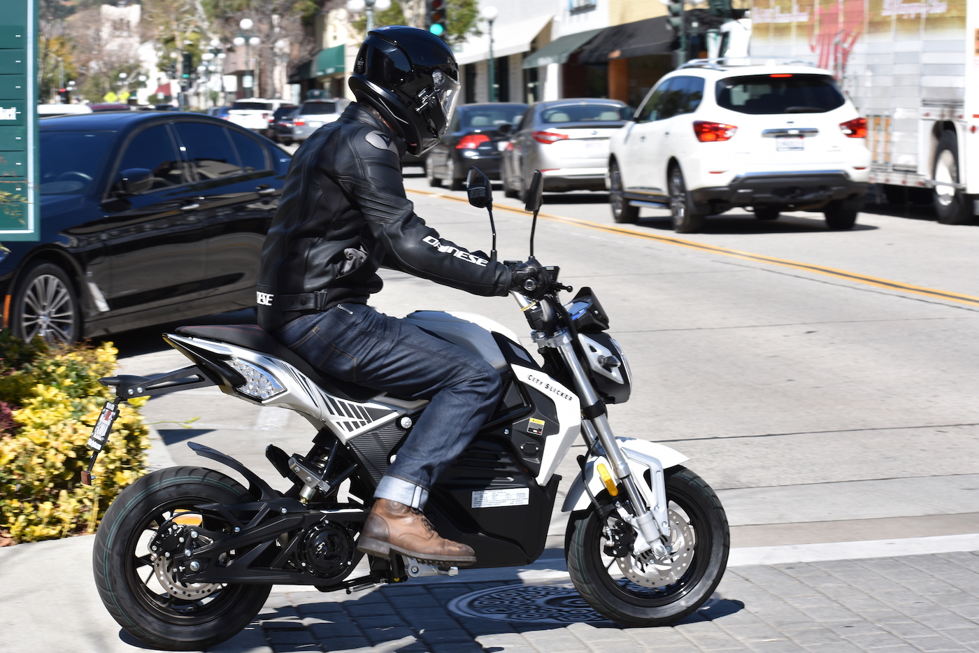 csc city slicker electric motorcycle