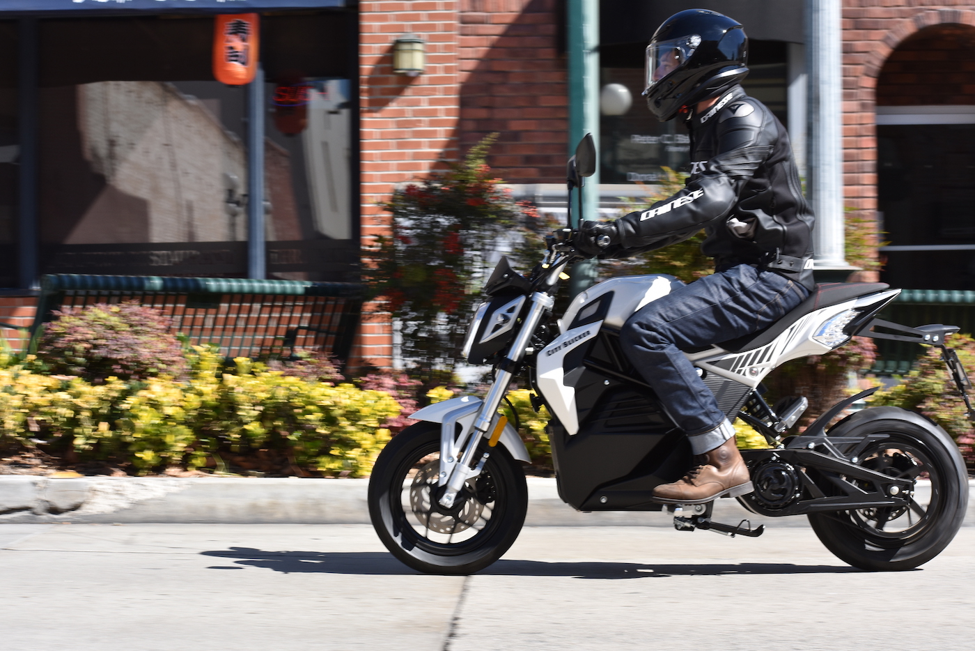 csc city slicker electric motorcycle