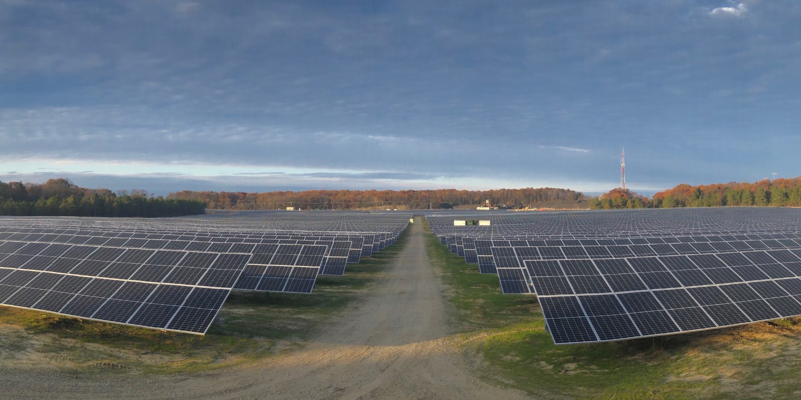 New Jersey's Largest Solar Farm Has Been Completed - Electrek