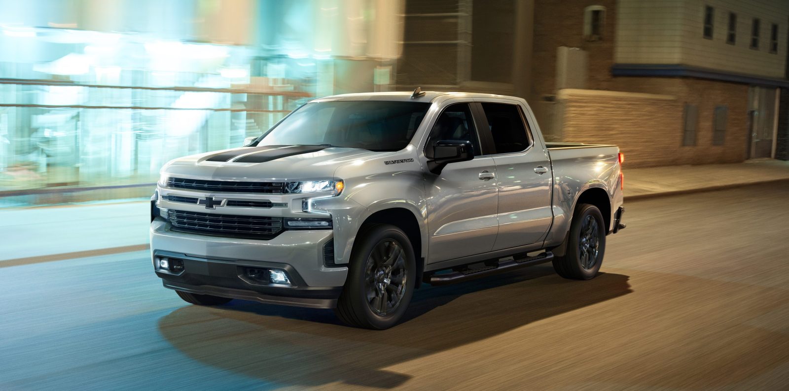 GM to build Chevrolet Silverado Electric Pickup with 400mile range at