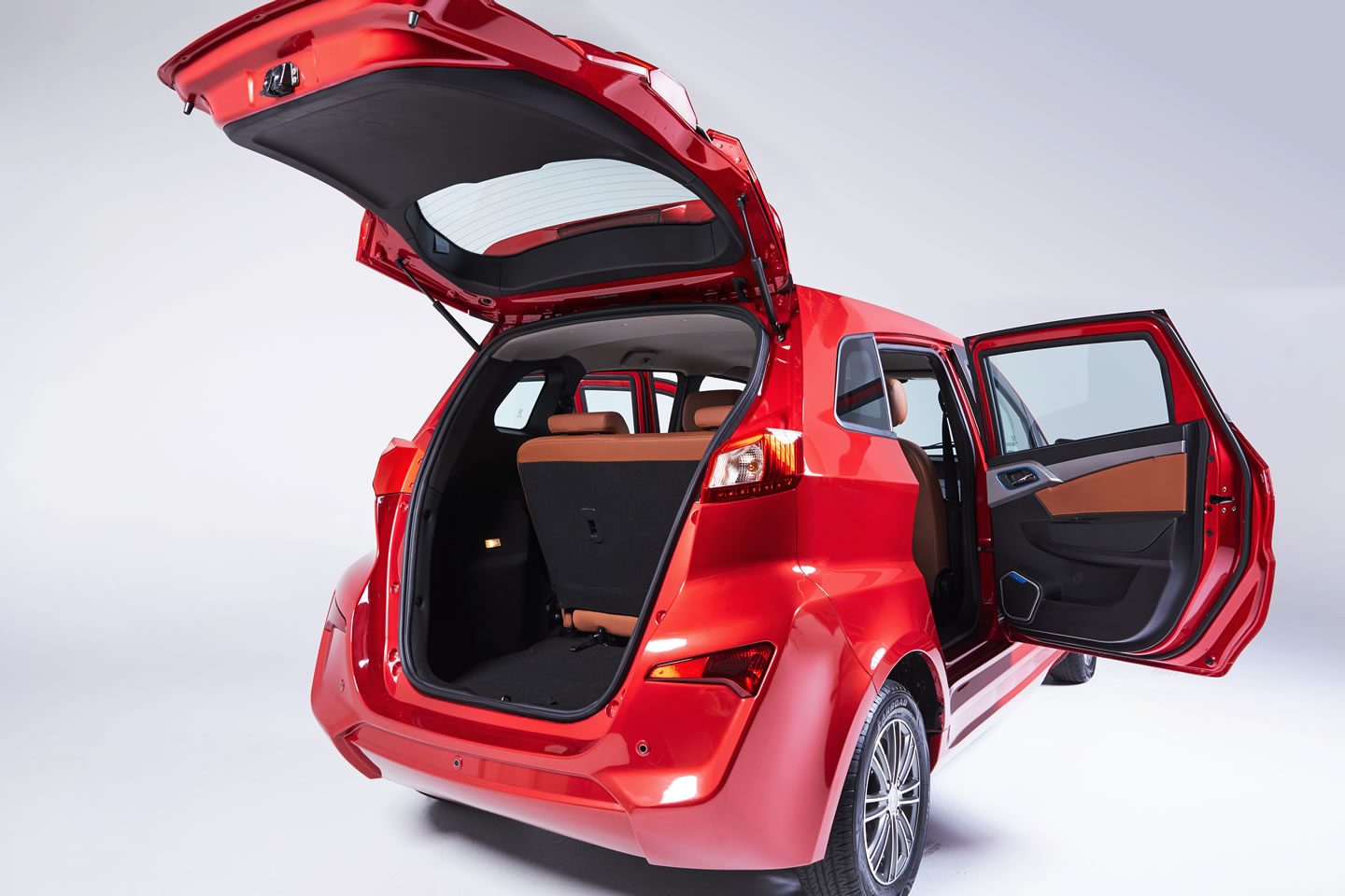 Kandi launches cheapest EVs in US, $13,000+ after incentives | Electrek