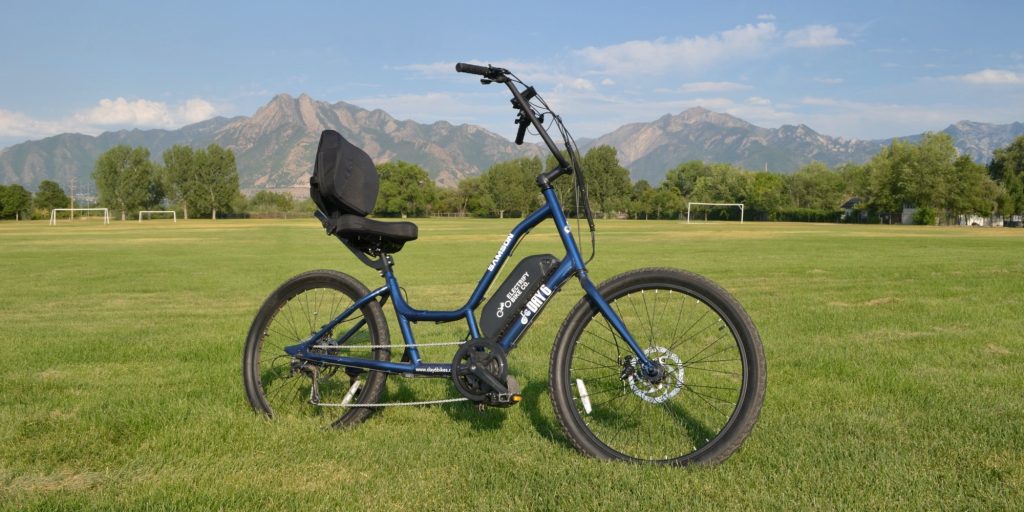day 6 electric bicycle Day6 Samson e-bike Review: Grandma's speedy low rider e-bike