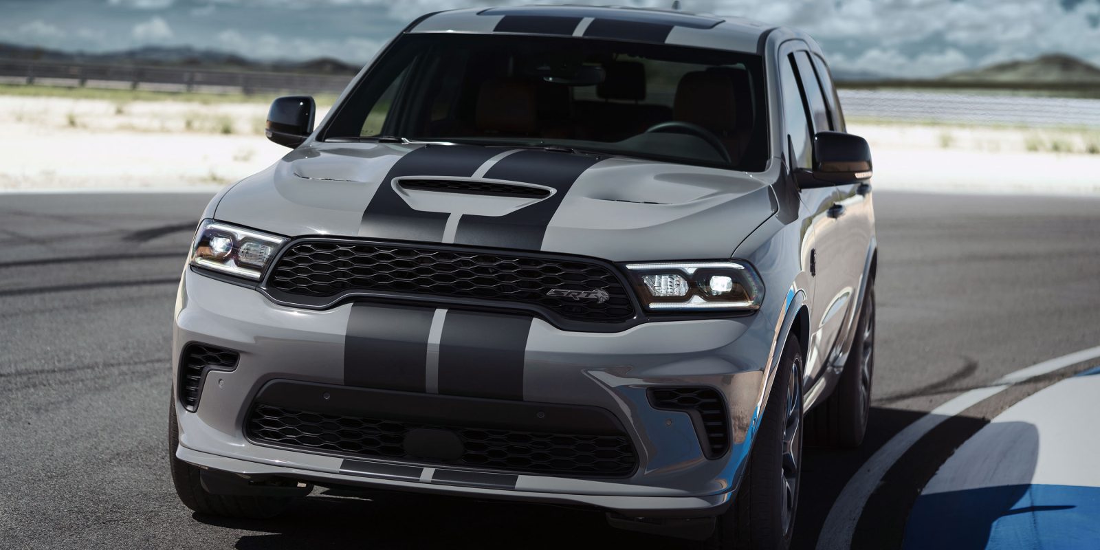 Dodge debuts 710horsepower V8 SUV but says Hellcat engines are doomed