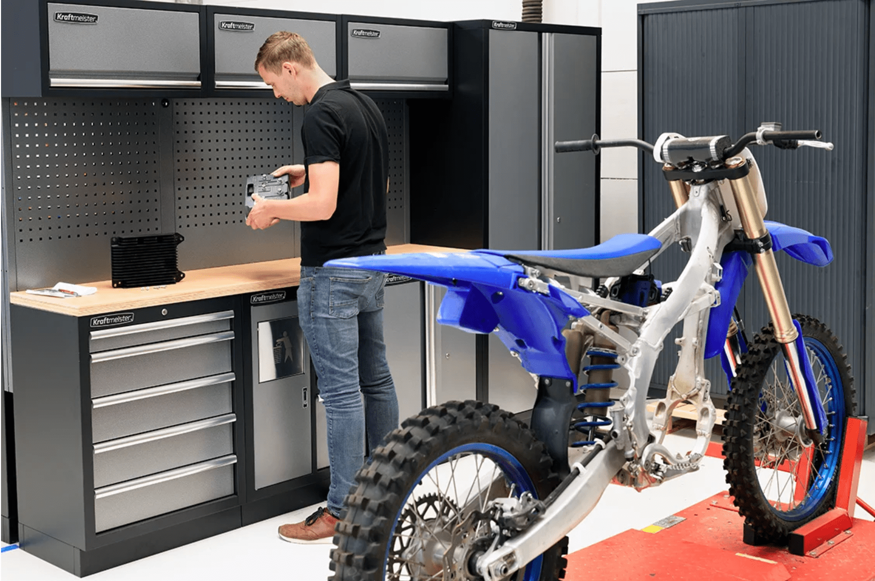 New electric dirt bike unveiled, produced via Yamaha motorcycle