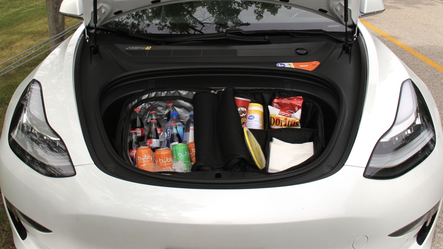 Tesloid's new Model 3 Frunk Cooler Food Bag is the perfect road