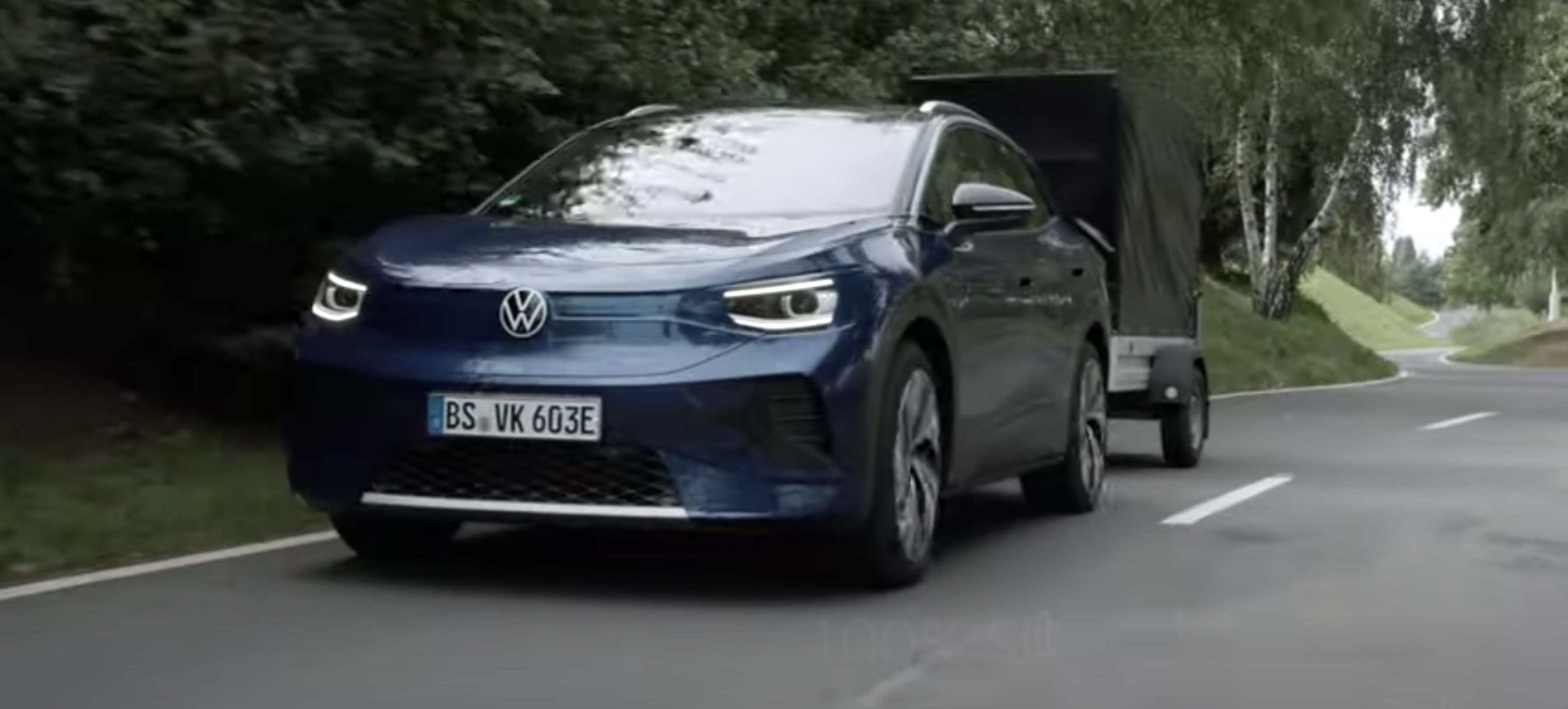 photo of VW plans to sell 500,000 ID.4 electric cars per year image