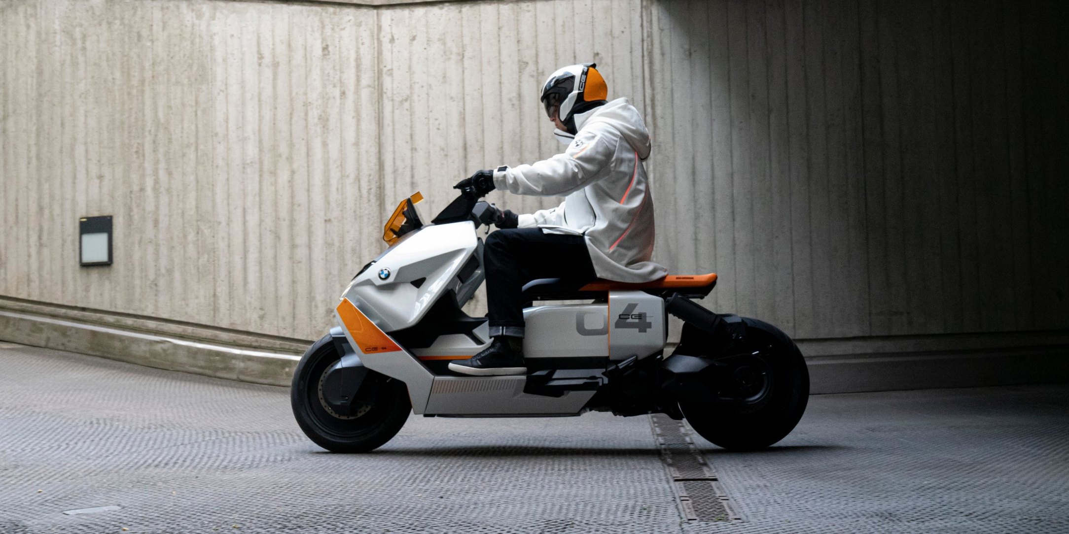 Futuristic BMW electric scooter ready for production, design filings