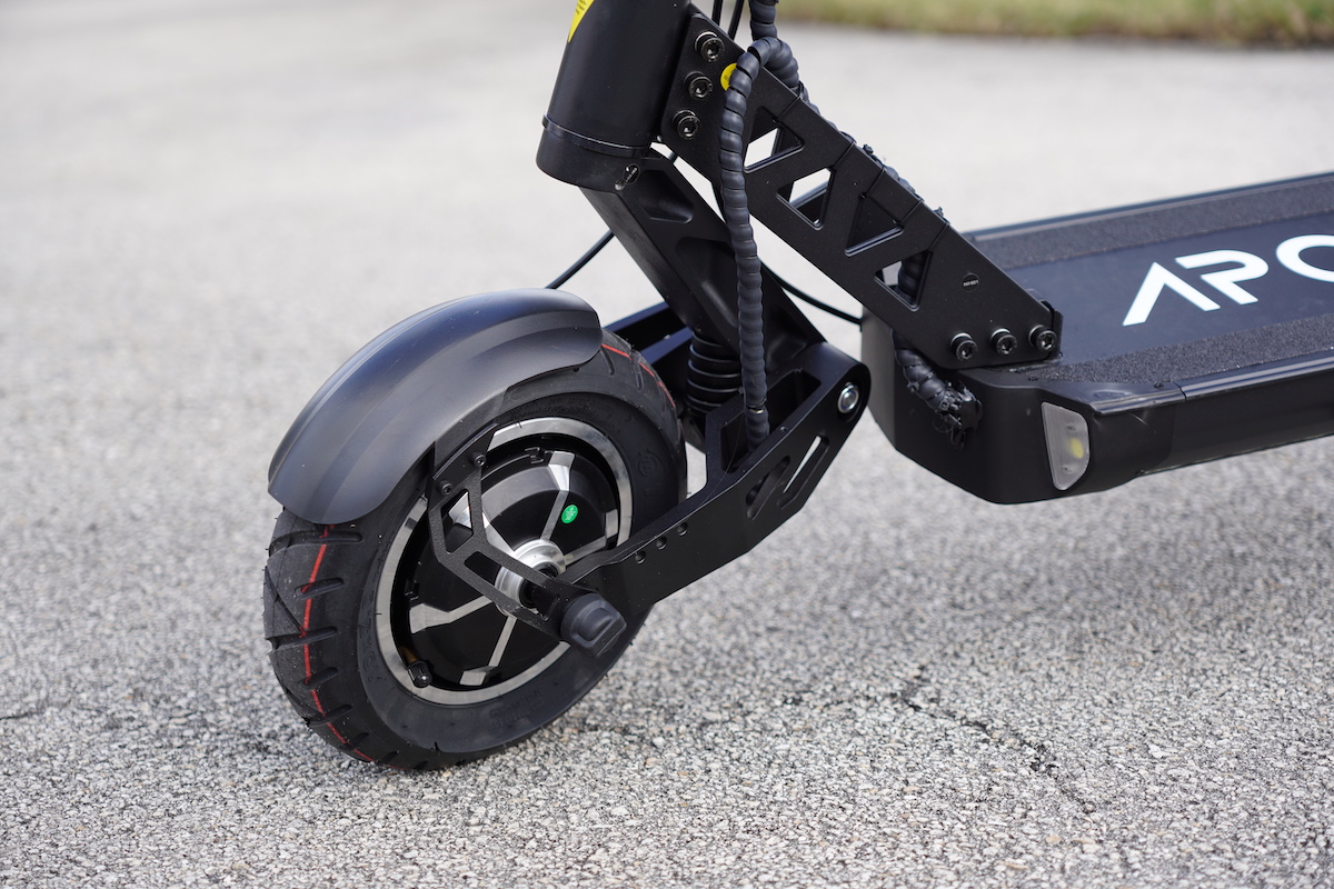 Apollo Ghost electric scooter review Fast, fun, and fullsuspension!