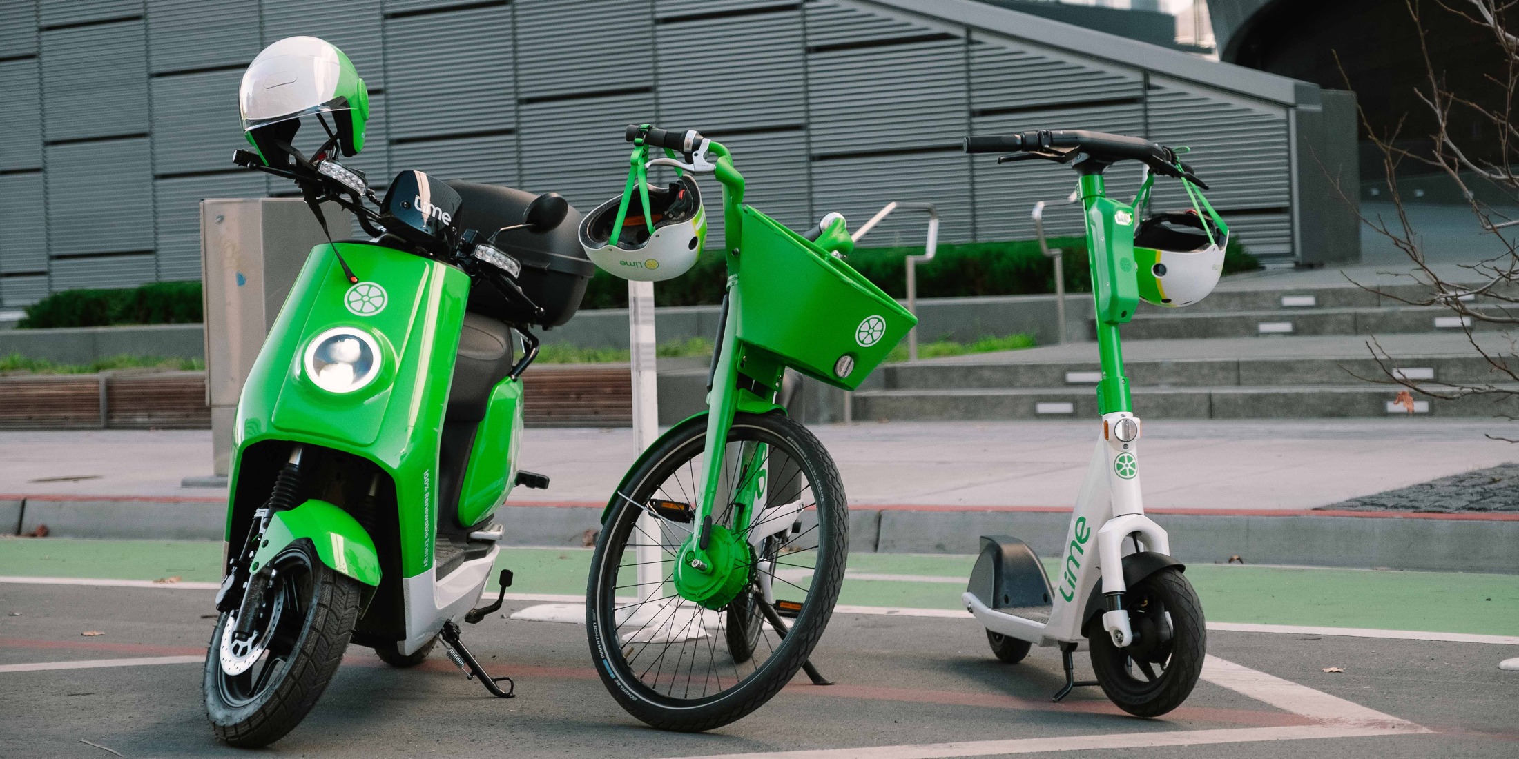 Lime adds Vespastyle seated electric scooters to its shared escooter