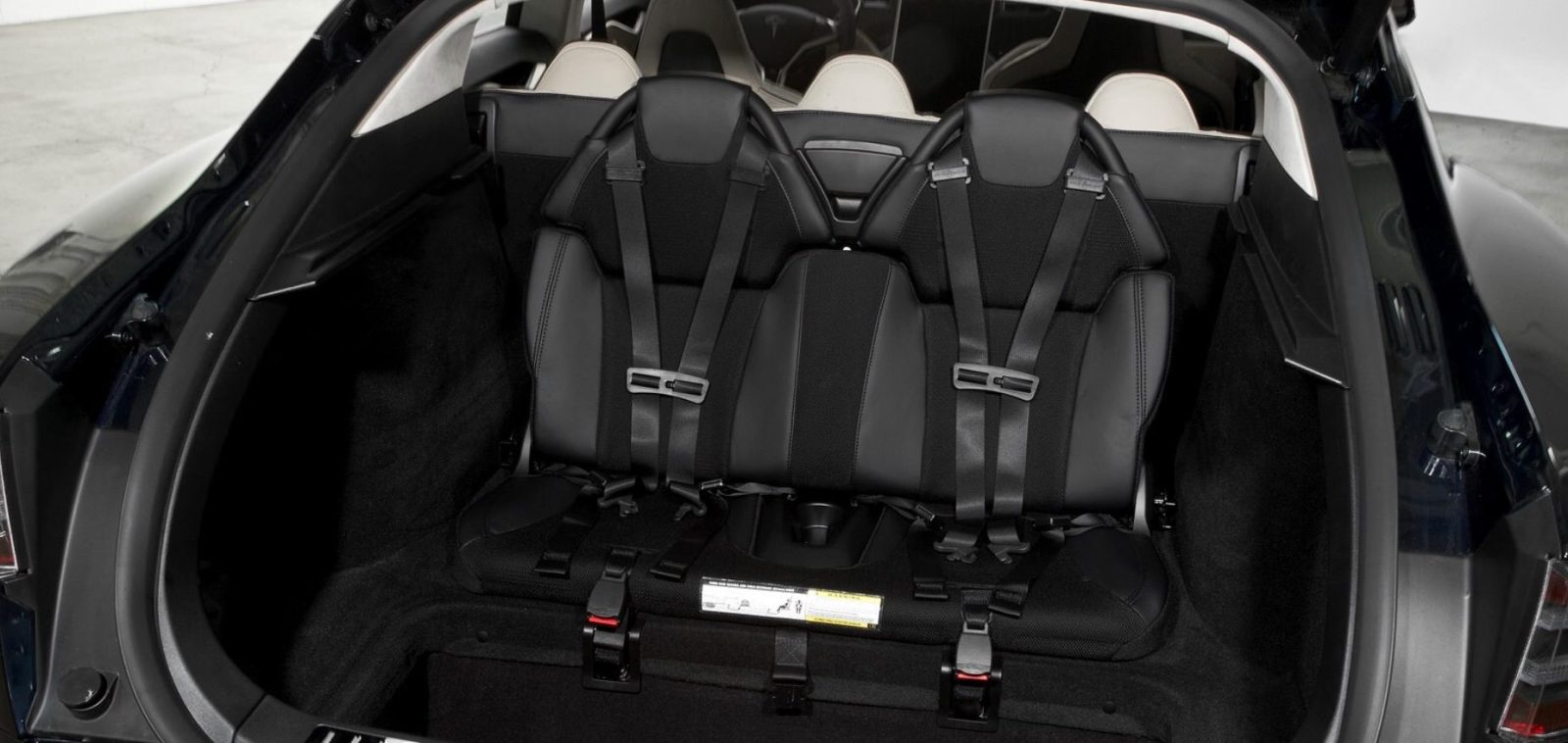 tesla model x seating