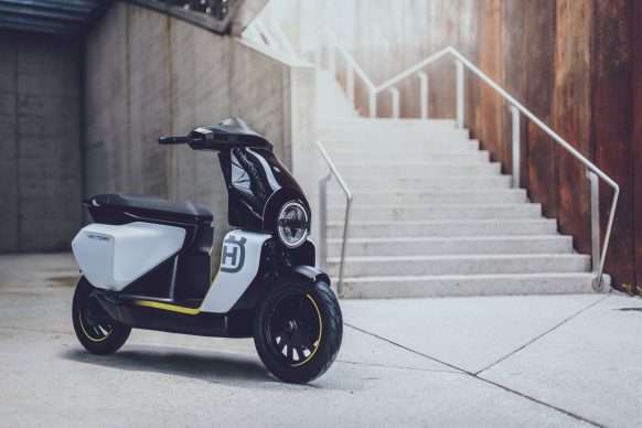 Tårer kontrollere sammenhængende Here's a look at Husqvarna's cool new electric scooter concept