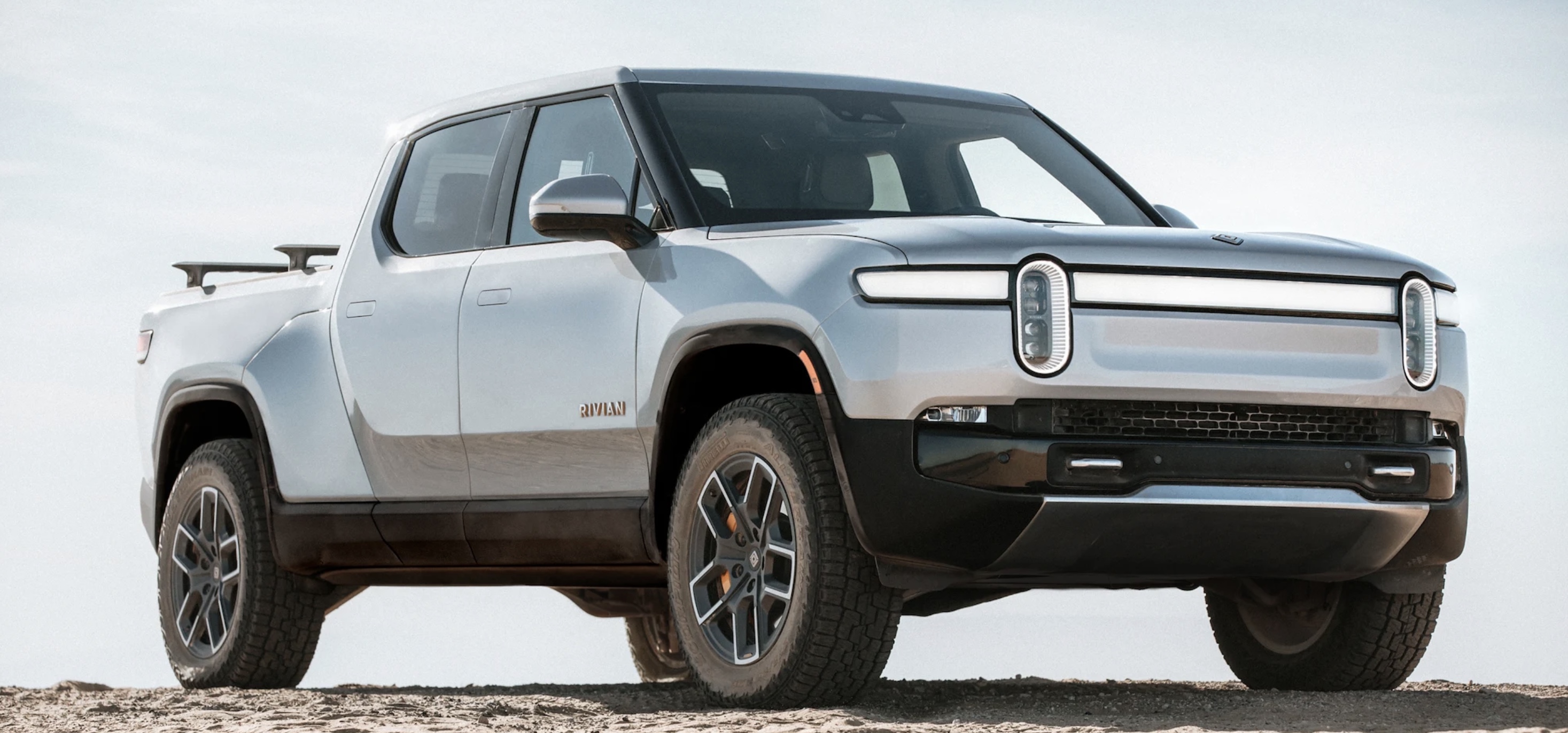 Rivian delays first deliveries of R1T electric pickup truck, starts  contacting buyers - Electrek
