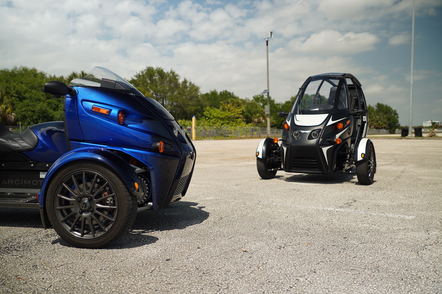 Test ride Arcimoto 3wheeled electric vehicles, cranking fun to the max!