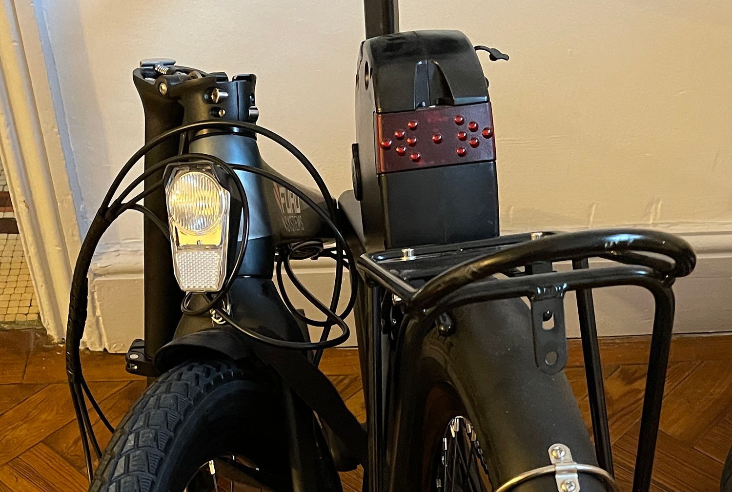 Furo Backloader Furo X review: A great folding electric bike, but not a perfect one ...