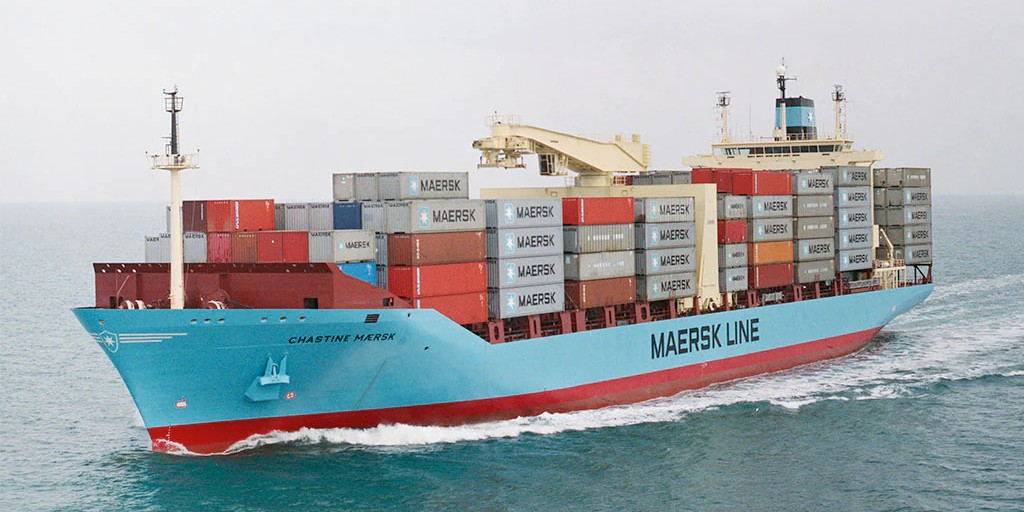 https://electrek.co/wp-content/uploads/sites/3/2021/08/chastine-maersk.jpg?quality=82&strip=all