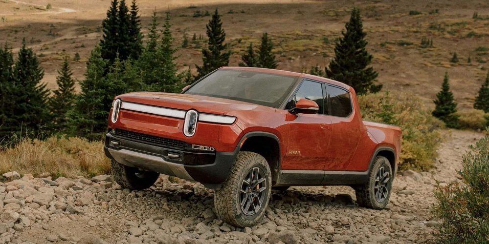 Rivian R1T Red