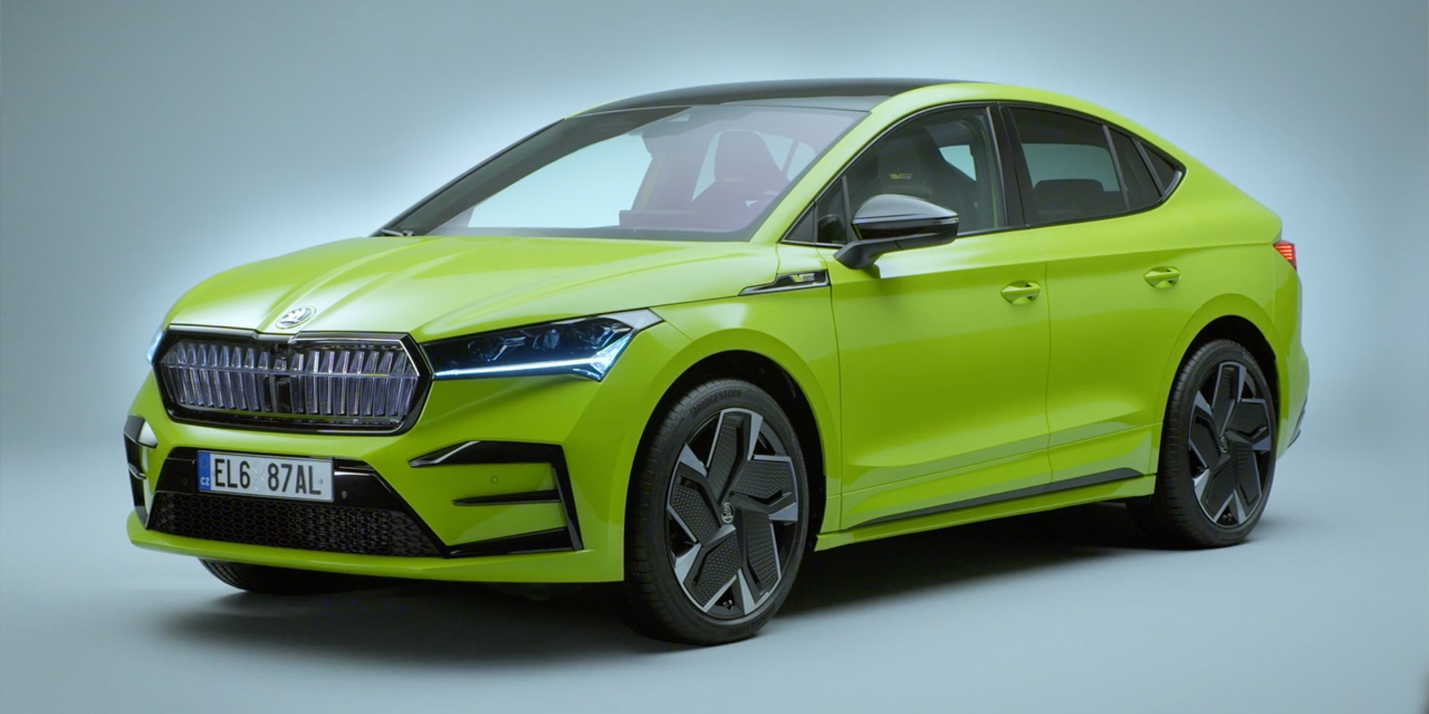 https://electrek.co/wp-content/uploads/sites/3/2022/01/Skoda-Enyaq-Coupe-RS-Side.jpg?quality=82&strip=all