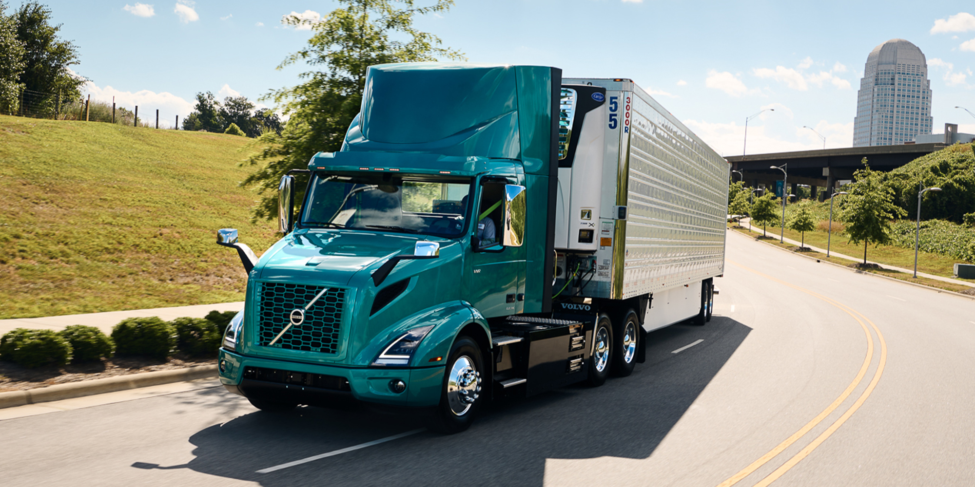 Volvo Trucks introduces second-generation VNR Electric with bigger battery, added range, and new configurations - Electrek