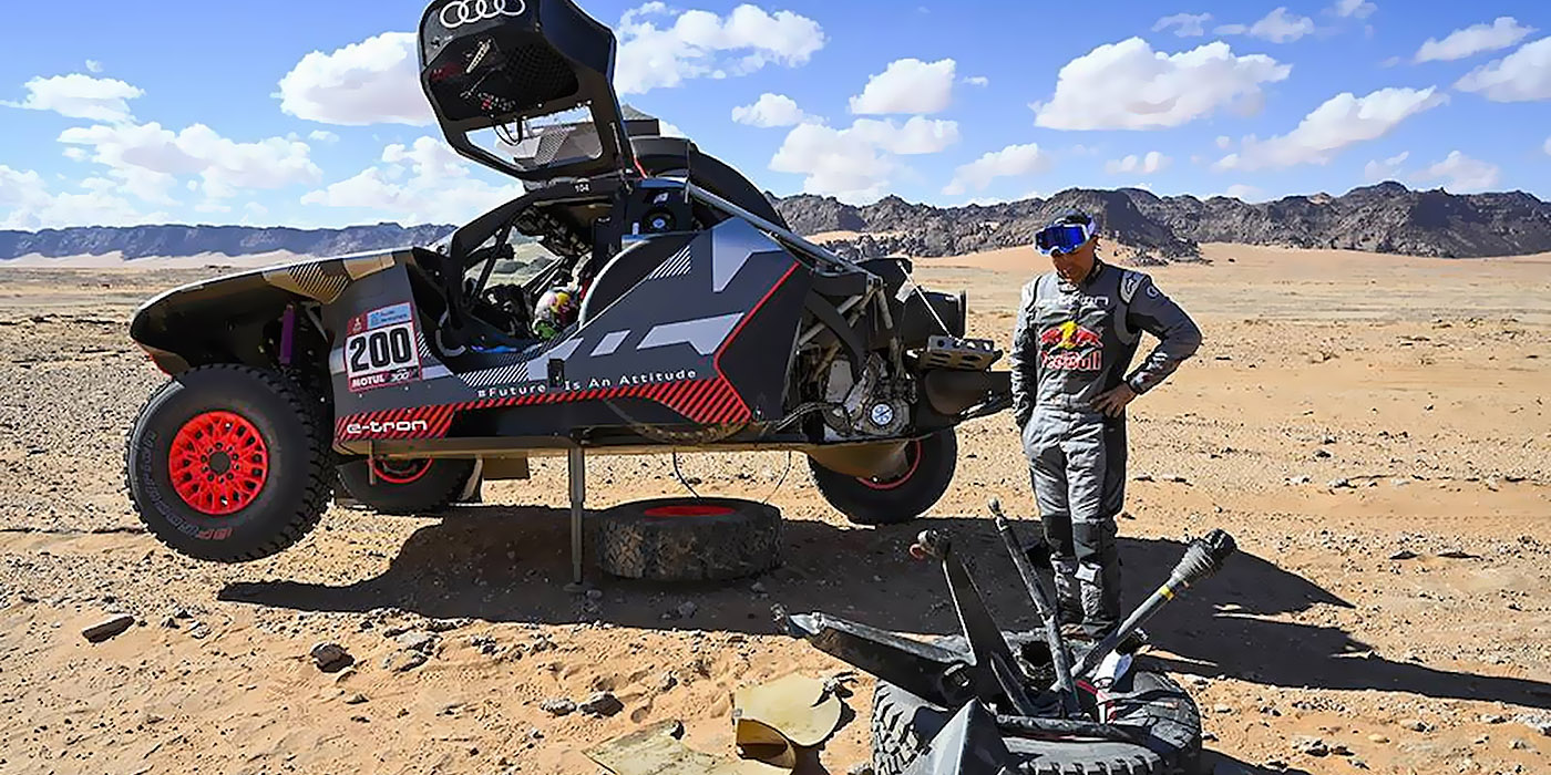 Hopes Of Dakar Victory Dashed For Audi Rs Q E-Tron, Carlos Sainz