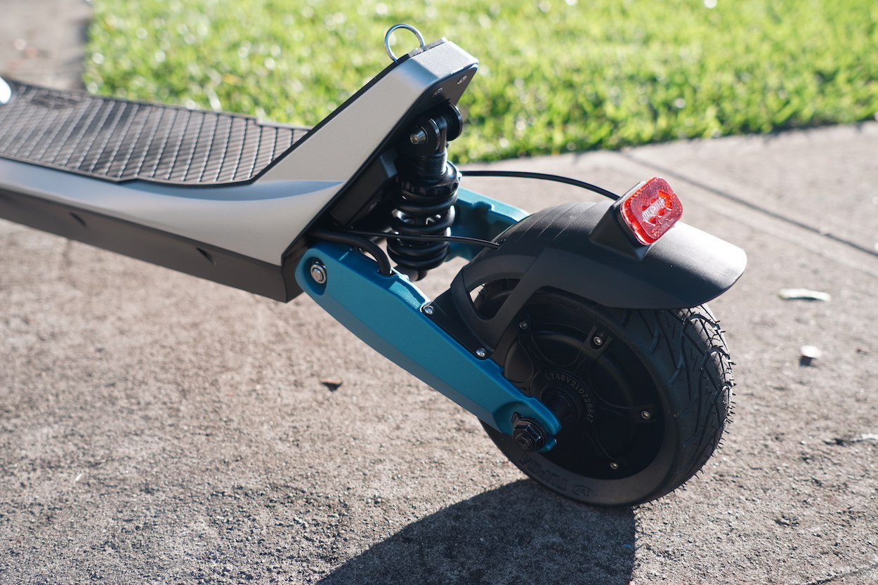 Varla Pegasus 28 mph electric scooter review Dual motors is 2x the fun!