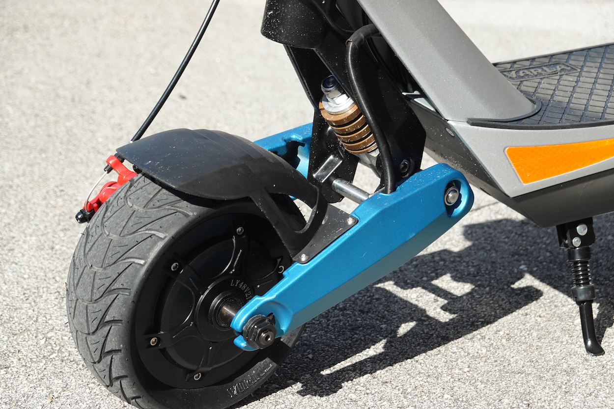 Varla Pegasus 28 mph electric scooter review Dual motors is 2x the fun!