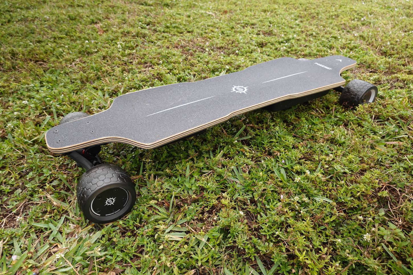 long skateboards with big wheels