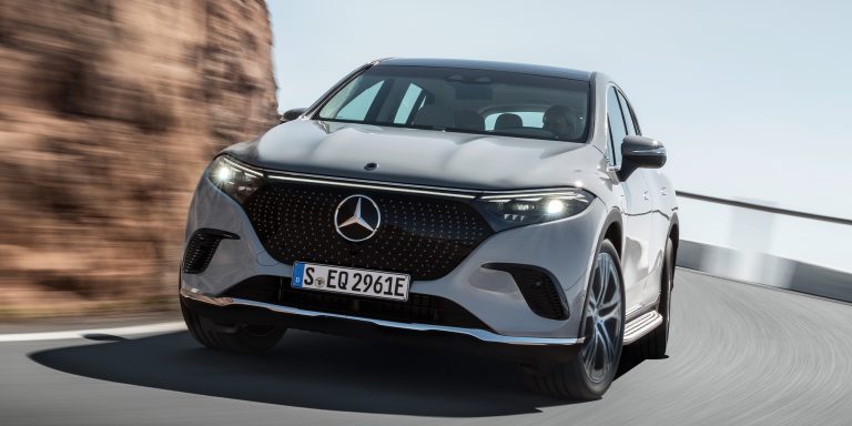 Mercedes EQS SUV