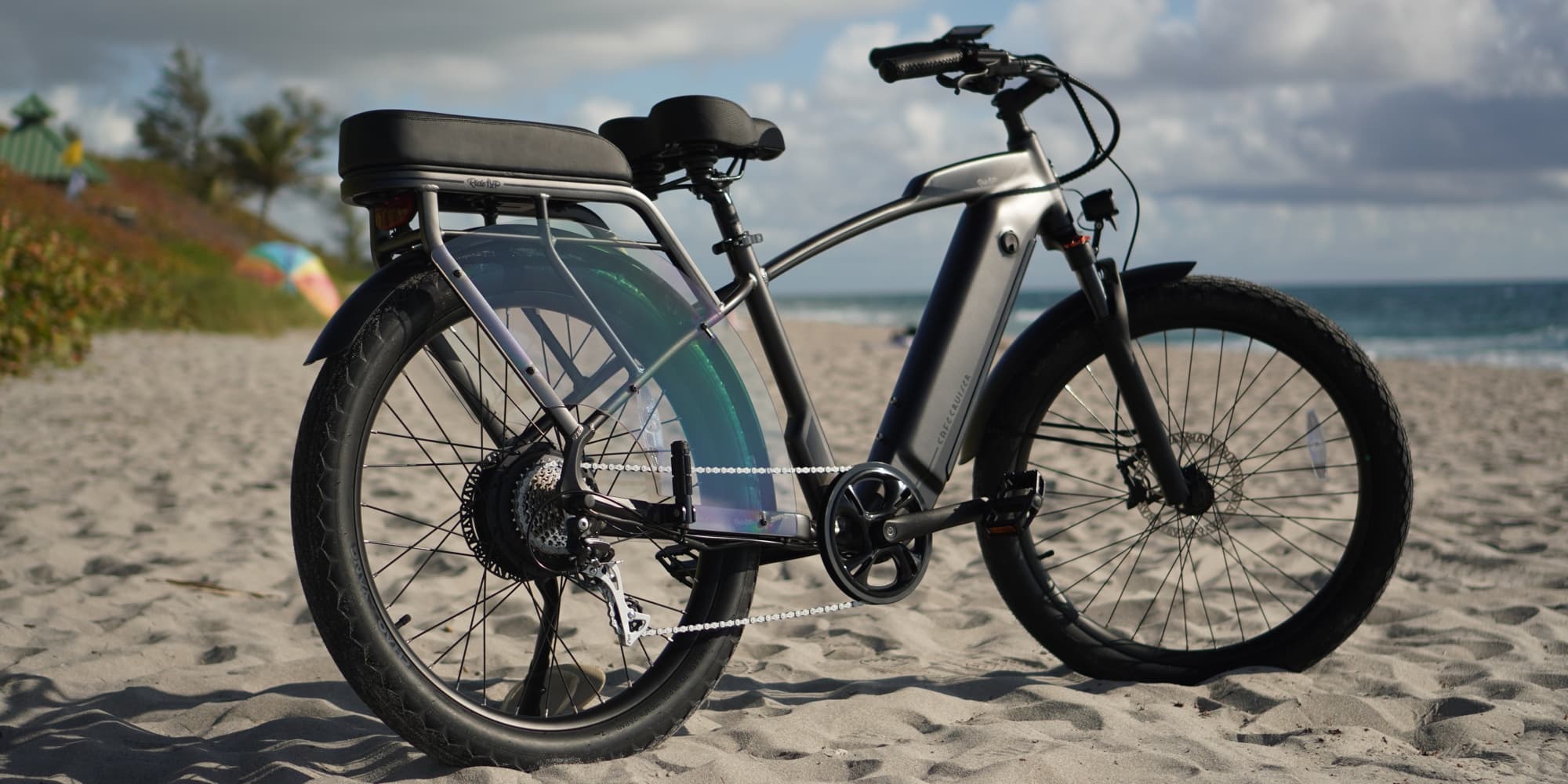 Comfort cruiser electric online bike