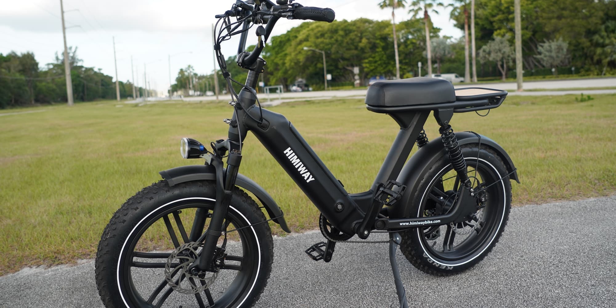 Updated 28 mph Himiway Escape Pro electric bike gets performance bump