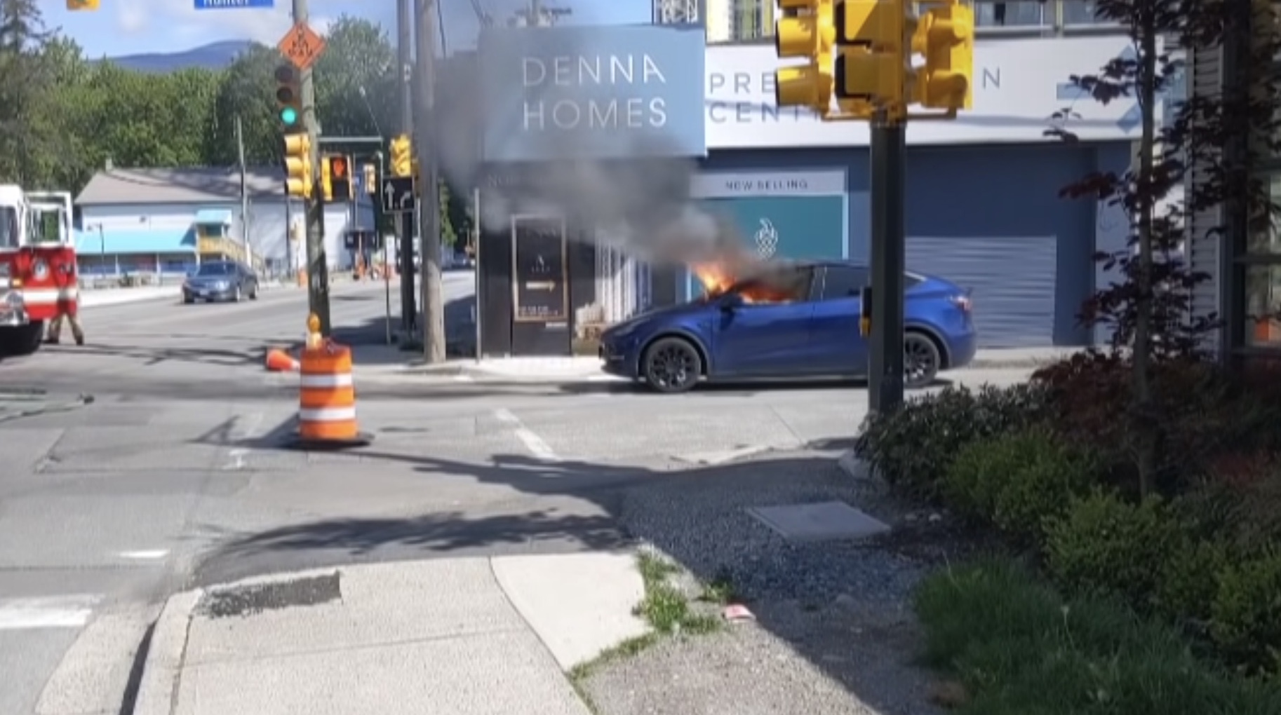 Tesla Model Y caught on fire while driving; driver claimed to have to break  window to get out 