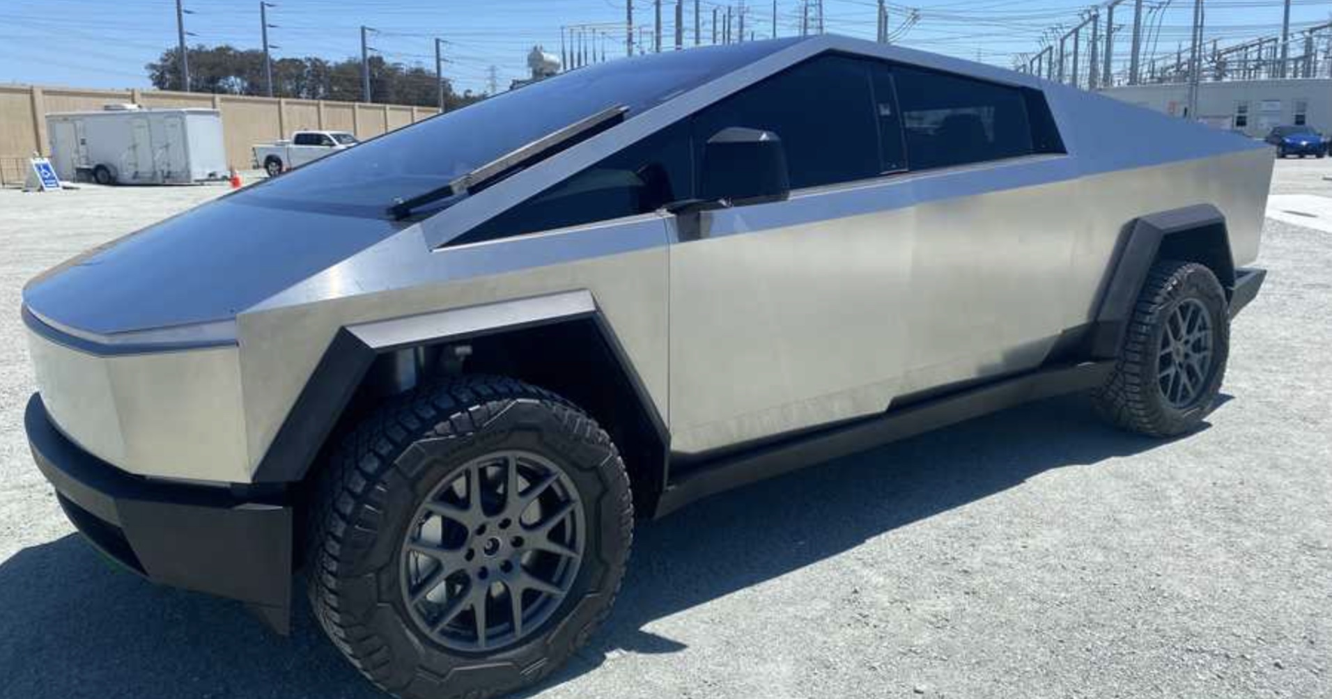 Tesla Cybertruck with updated interior and windshield wiper ...