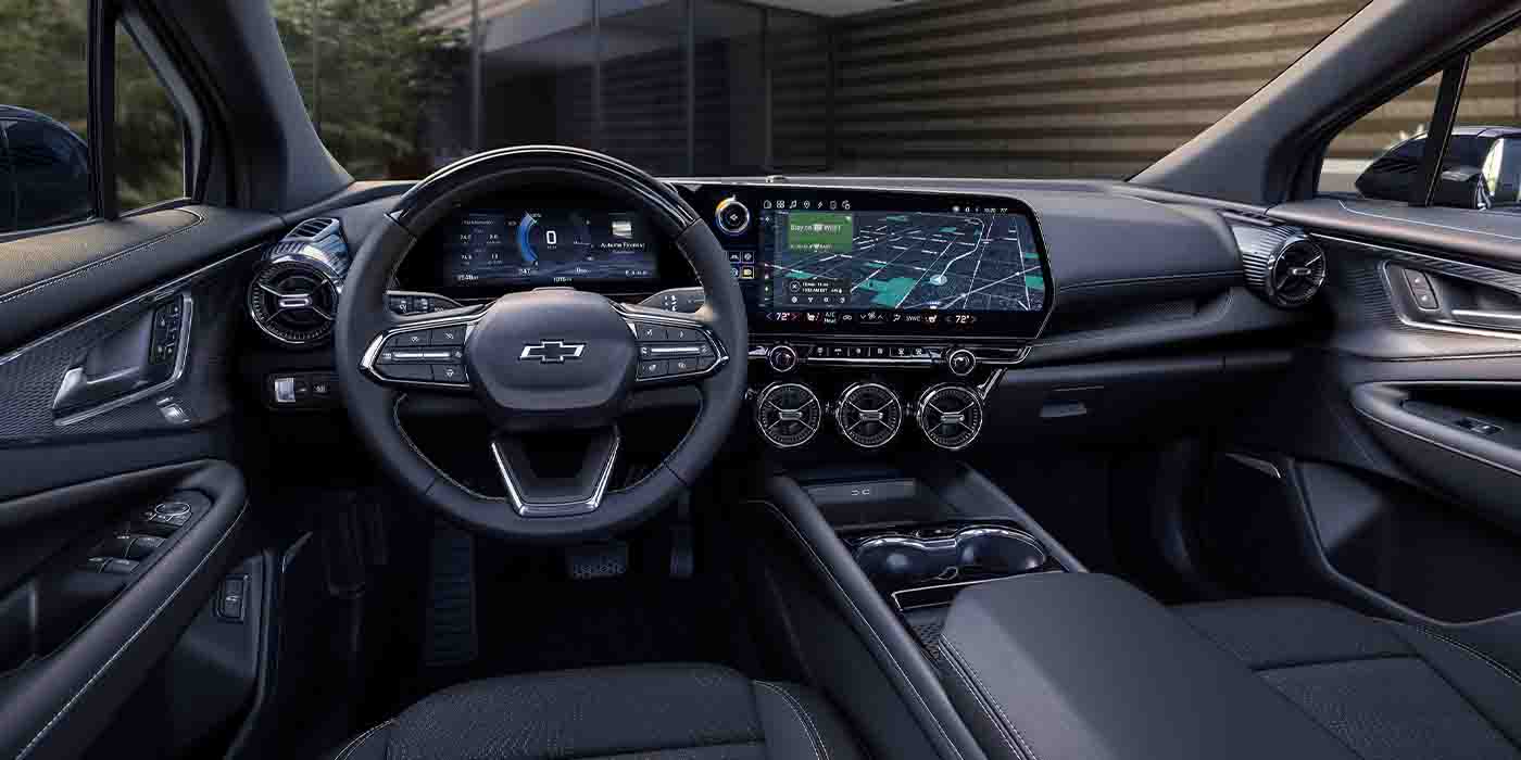 Chevy-Blazer-EV-1LT-Interior.jpg