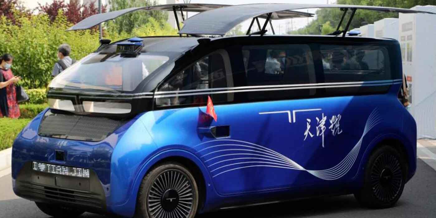 A team in China has developed the countrys first pure solar-powered vehicle