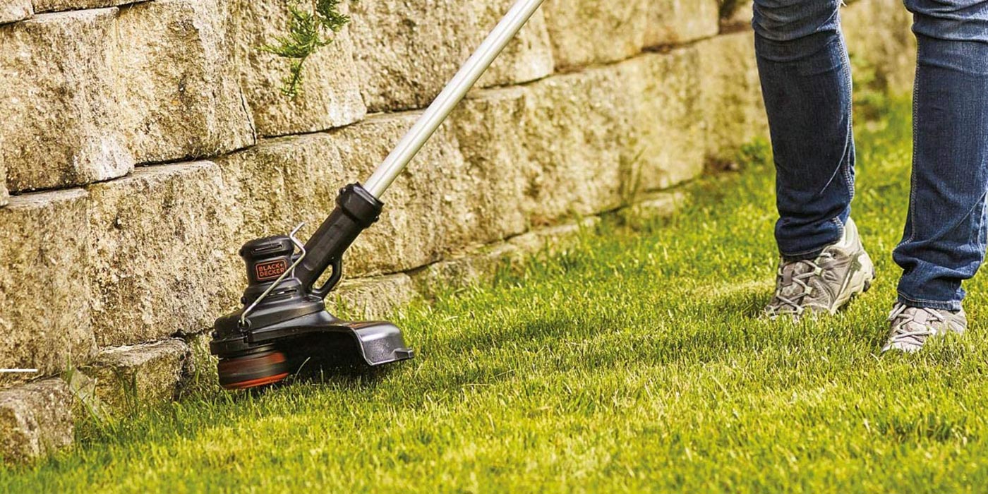 Black & deals decker lawn trimmer