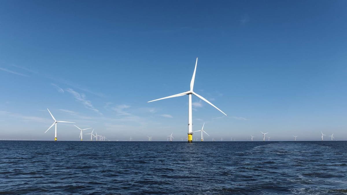 world's largest offshore wind farm