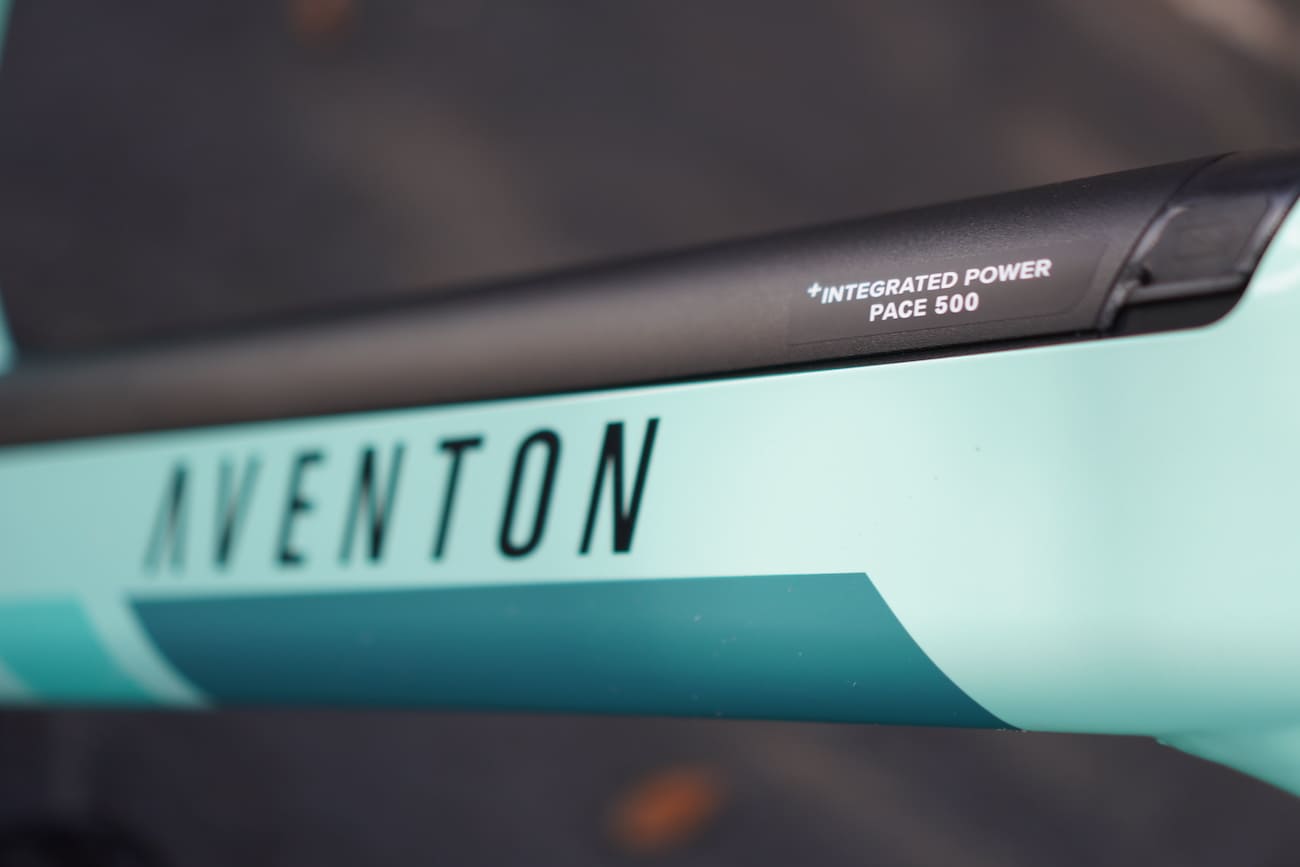 Электрический велосипед следующего поколения Aventon Pace 500