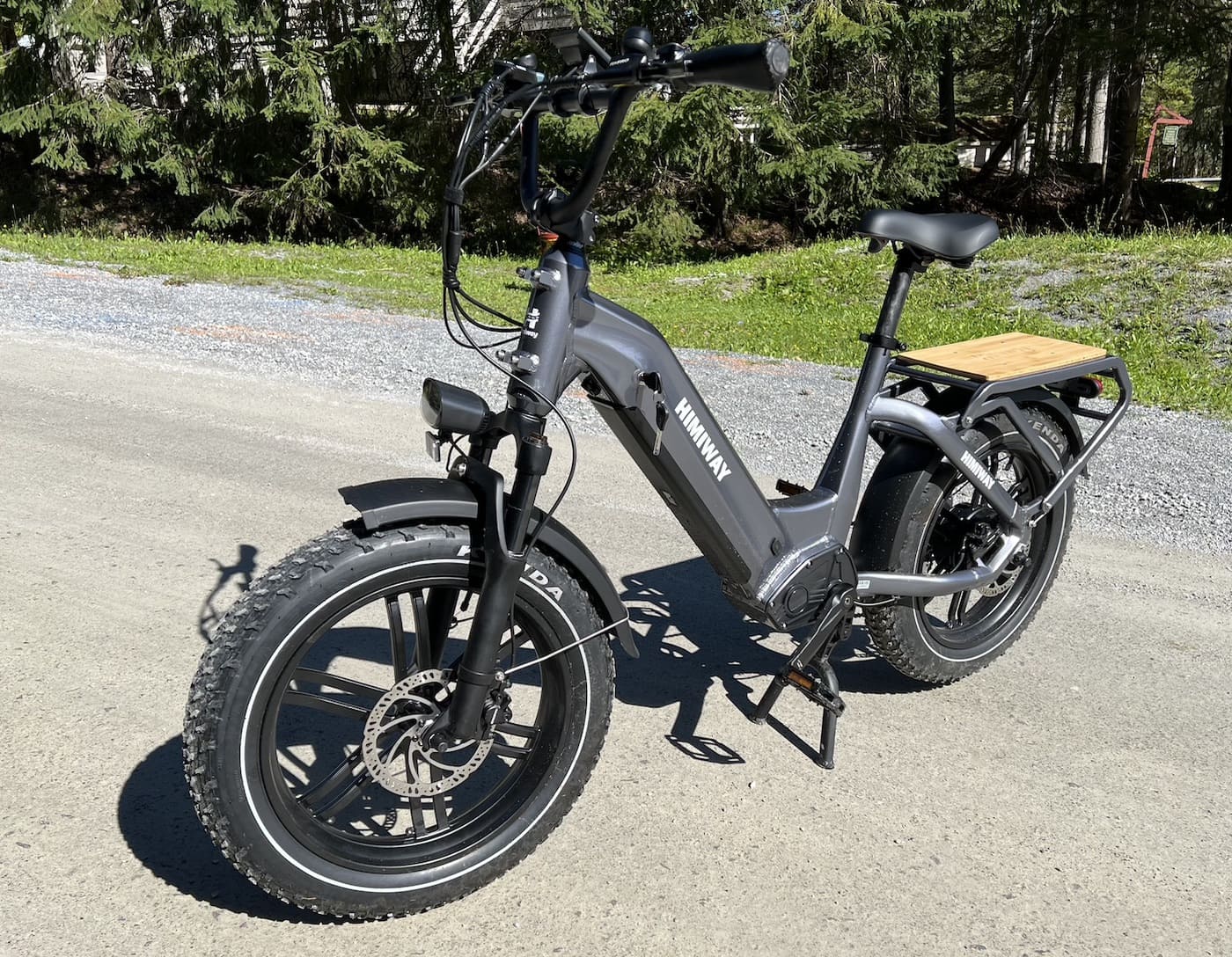 Himiway Big Dog Review: A fun fat-tire electric utility bike