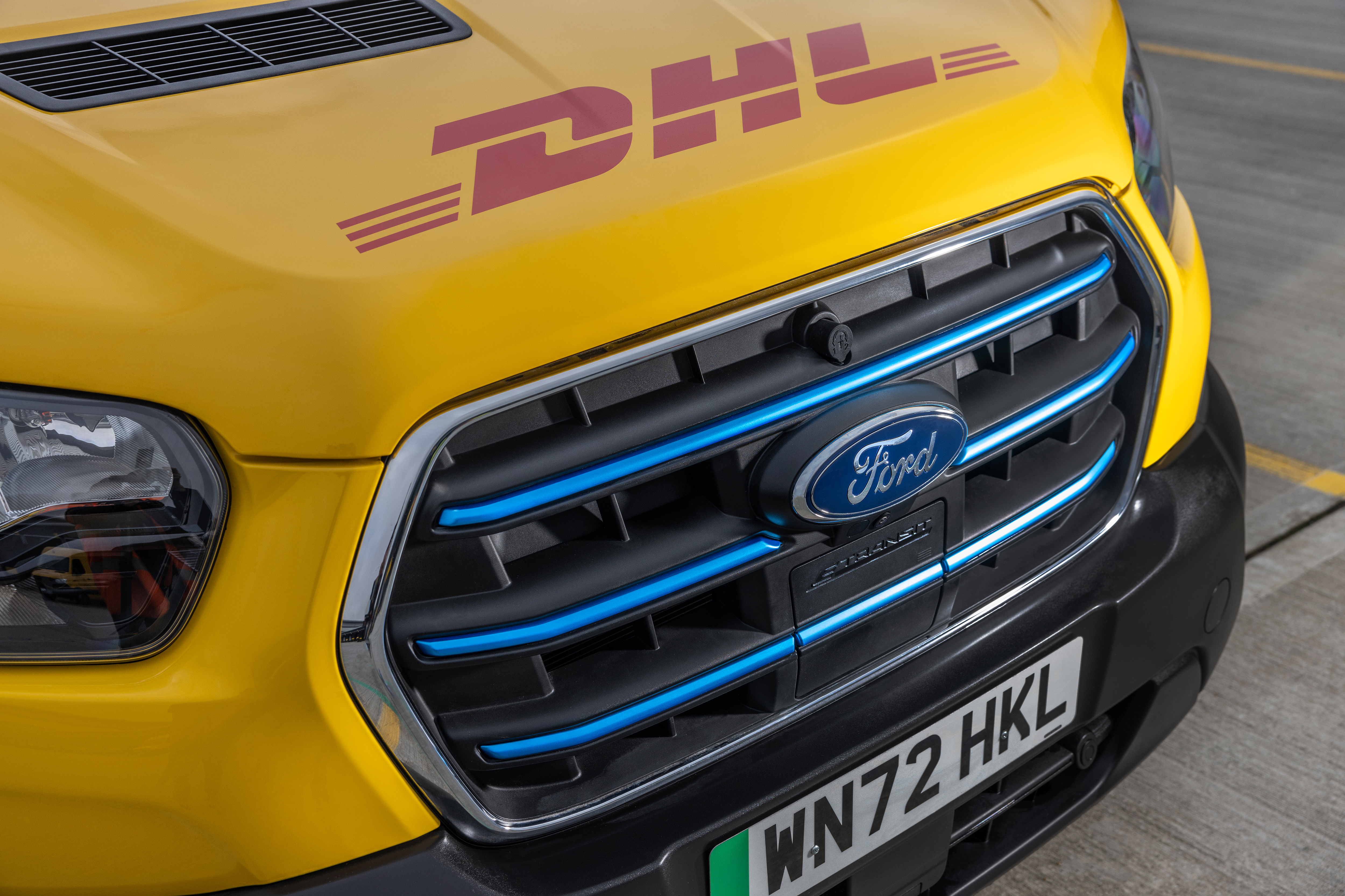 DHL Форд фокус