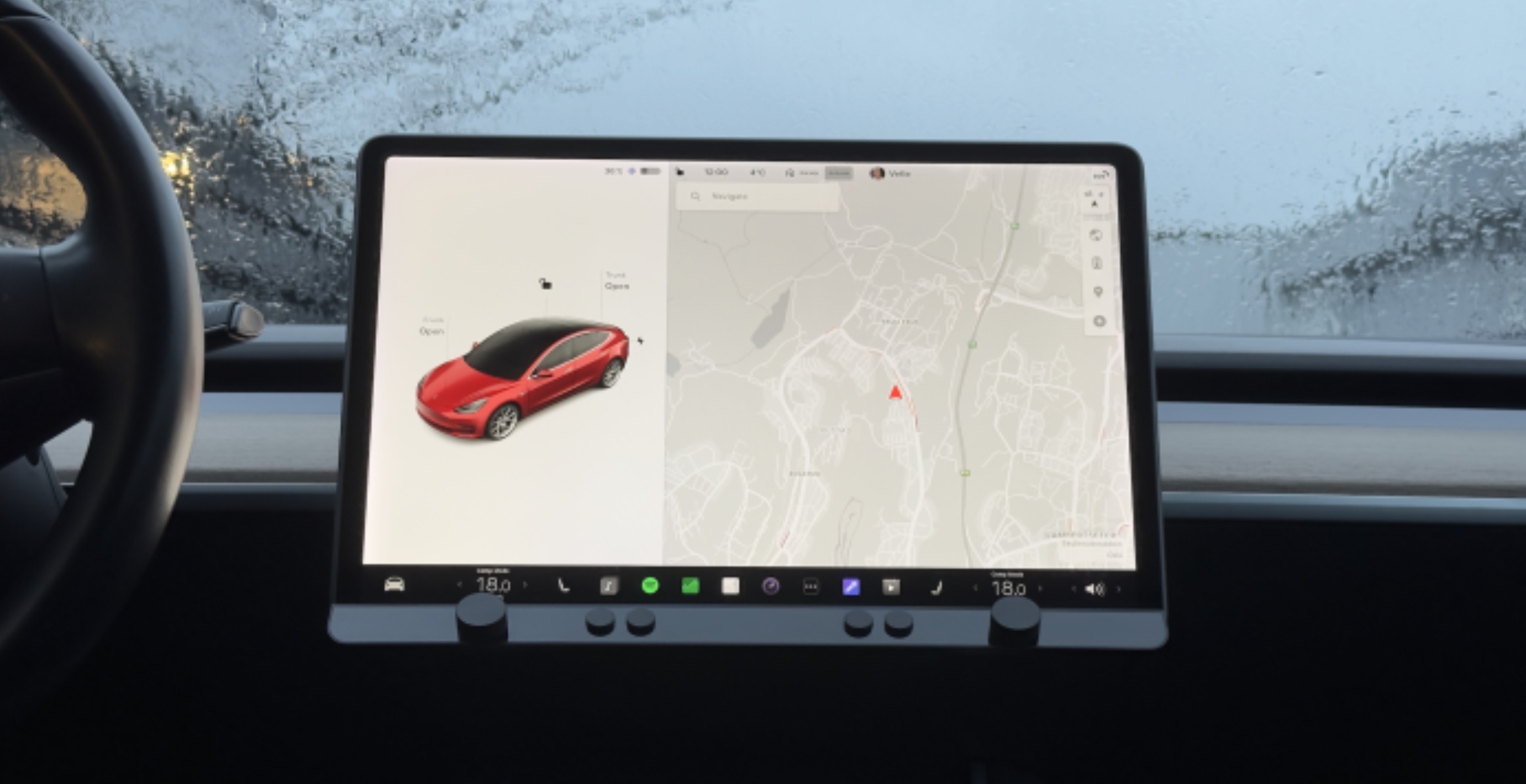 Tesla touch screen deals price