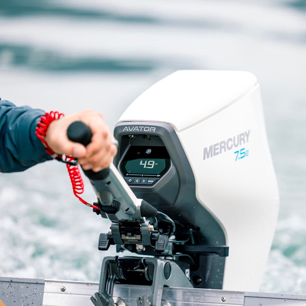 Mercury Avator 7.5e efficient electric outboard boat motor launched