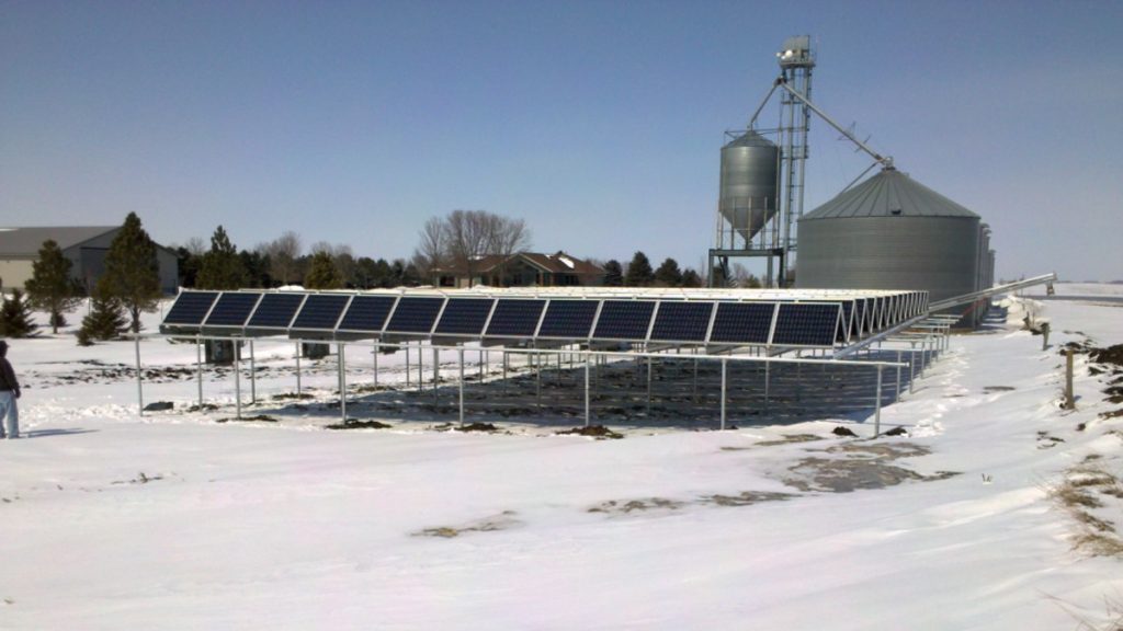 Minnesota couple's idea aims to keep solar panels free of snow