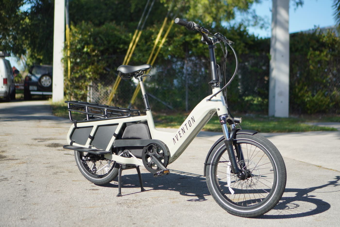 Aventon Abound launched as higherquality lowcost electric cargo bike