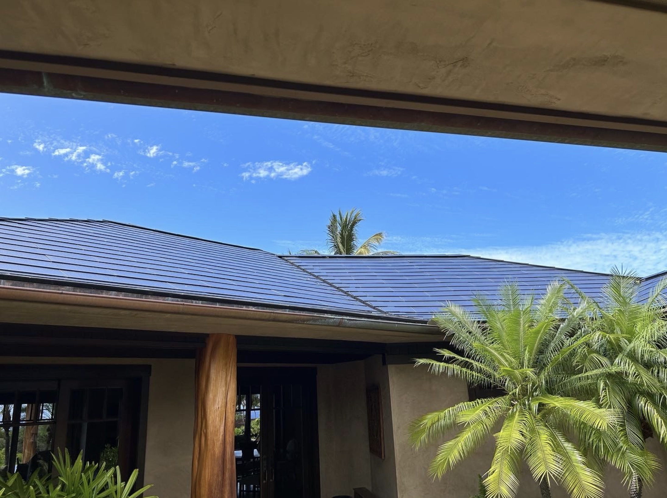 This incredible Tesla Solar Roof earns the owner 350 per month