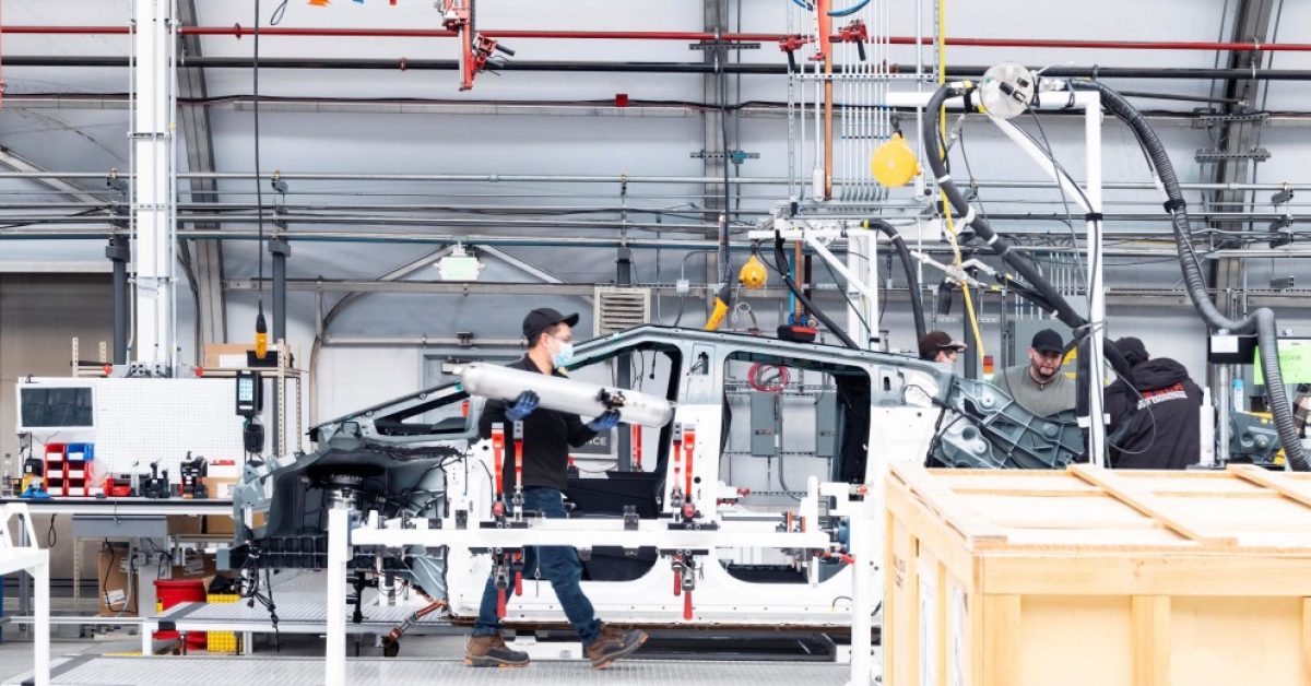Tesla employees ask Elon Musk to resign, confirm massive demand problem, get fired for it