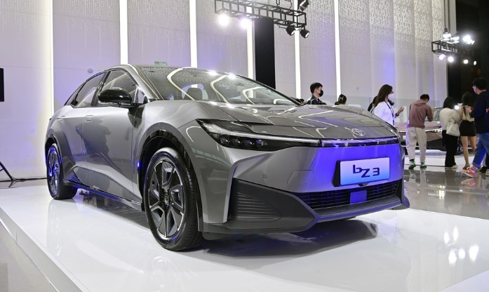 China-EVs-legacy-automakers