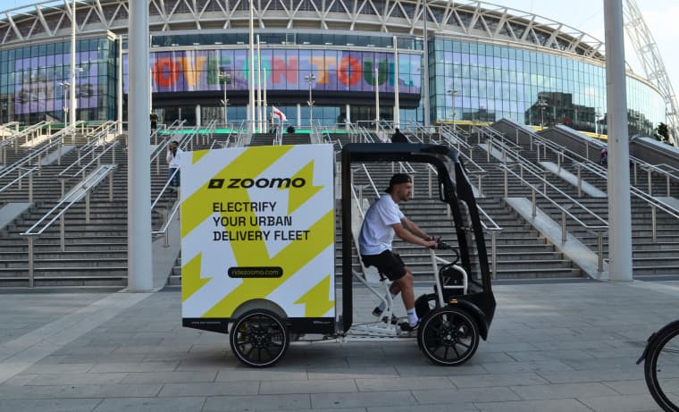 zoomo EAV electric cargo bike