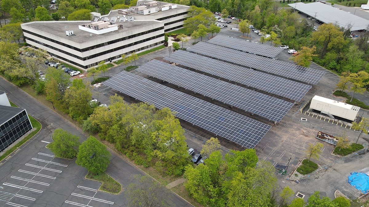 Rutgers parking lot solar