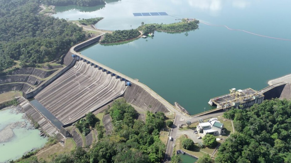 floating solar hydroelectric